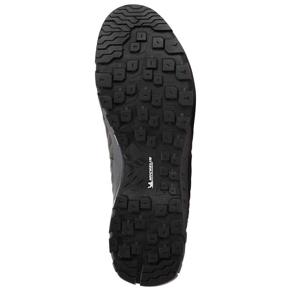 Goretex Low Hiking Shoes B1821