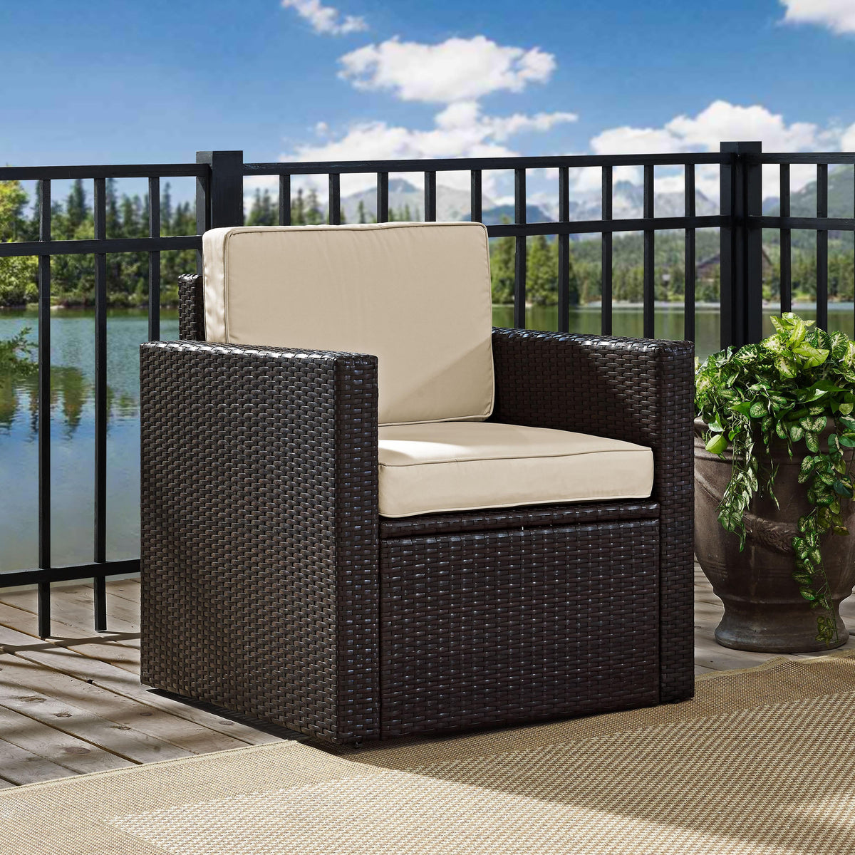 Brown Wicker Patio Arm Chair D8340