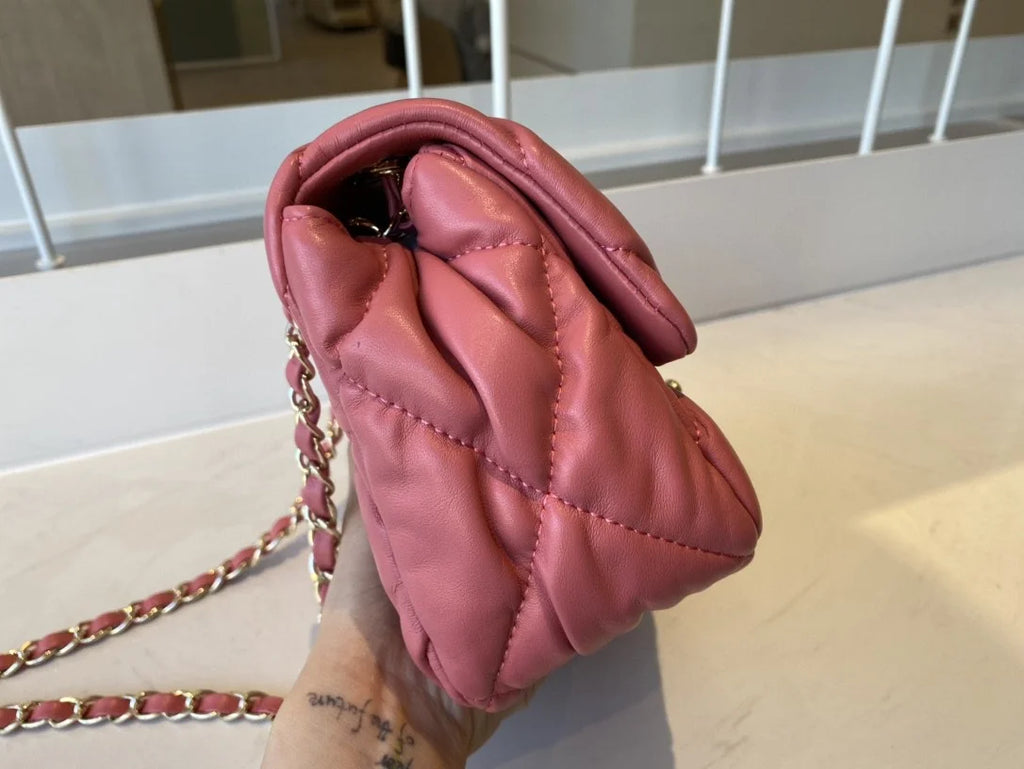 Small Flap Bag Pink 7.5in/19cm C4844