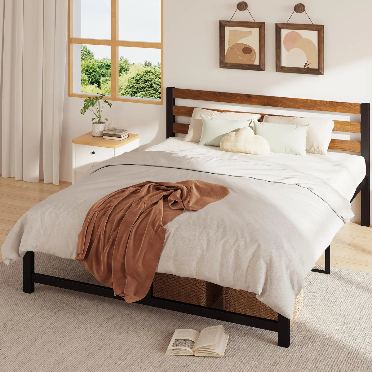 Queen Metal Platform Bed Frame with Headboard A8567
