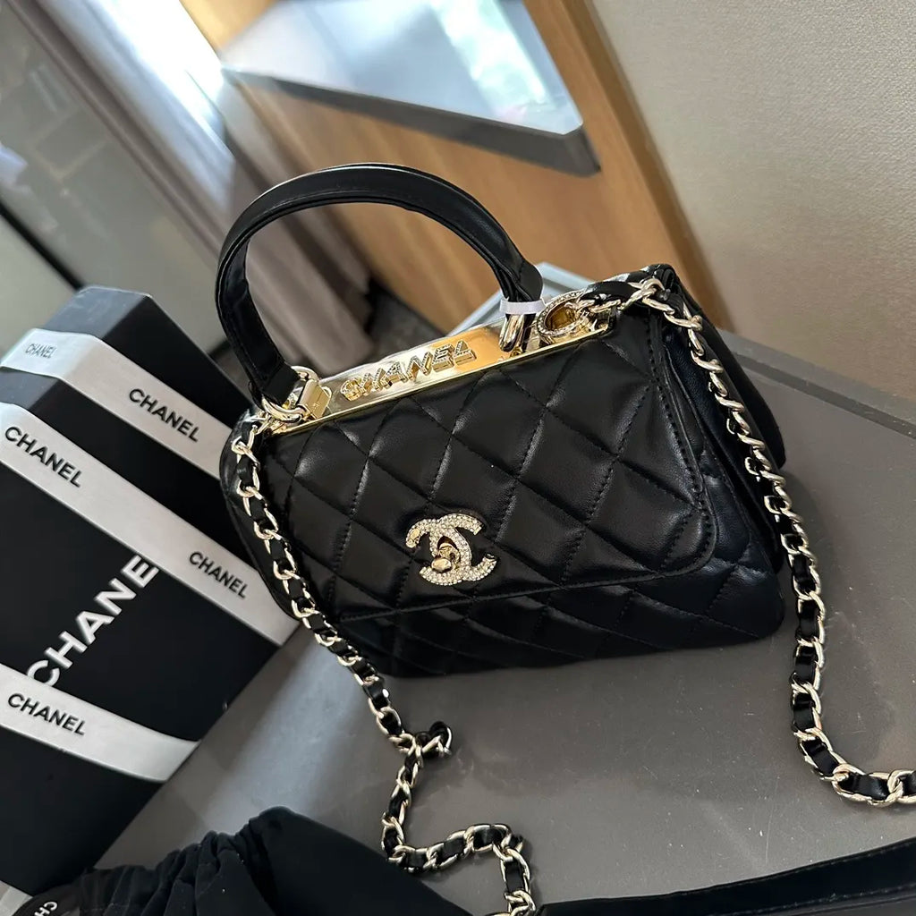 Flap Bag with Top Handle A5049