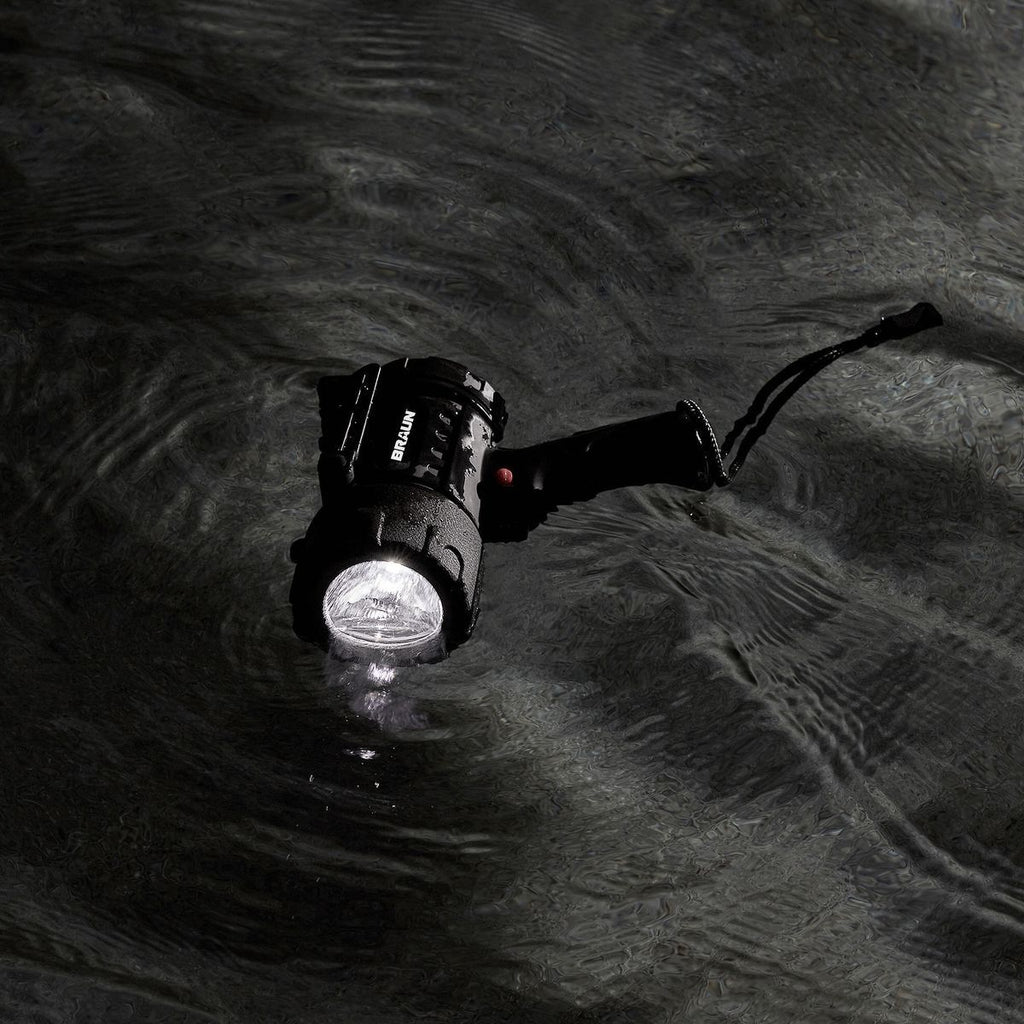 400 Lumen Rechargeable Waterproof LED Spotlight I30890