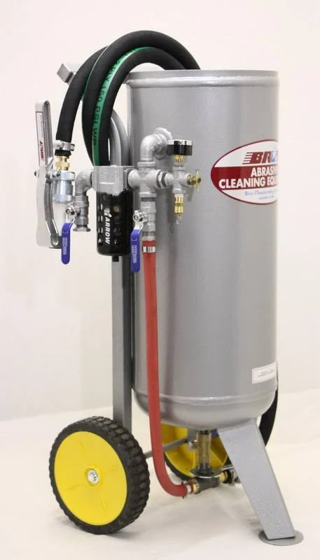100 lb Pressure Fed Abrasive Sand Blaster J22462