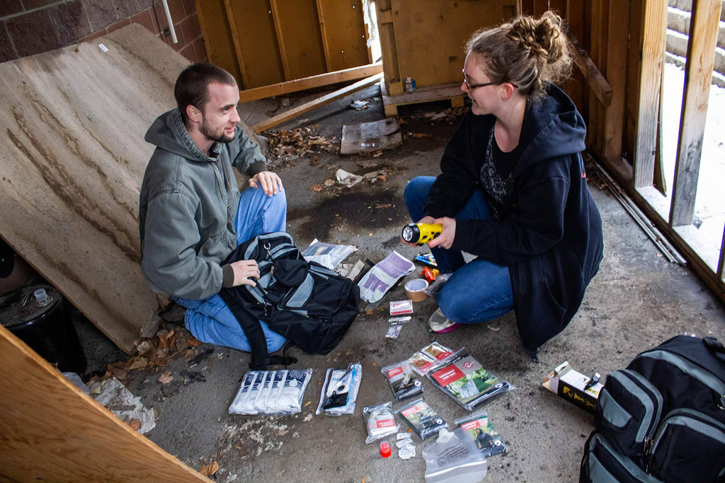 2-Person Urban Survival Bug-Out Bag Q970