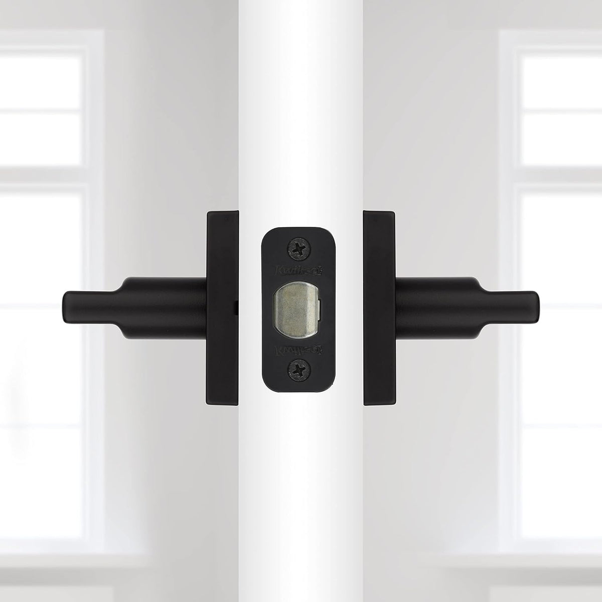 Matte Black Lever and Deadbolt Pack of 2 Y315872