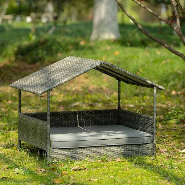 Dark Gray Medium PE Wicker Dog Bed with Canopy Q33511