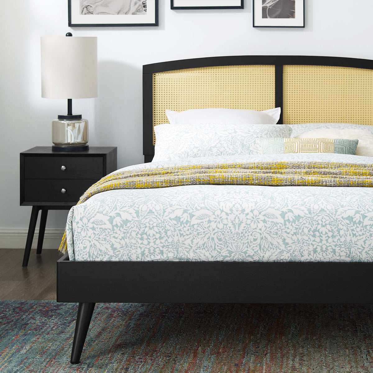 Black Wood Full Size Platform Bed Frame A689