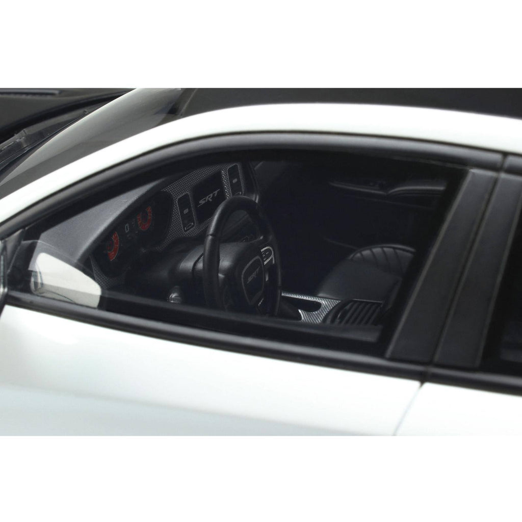 White 1/18 Dodge Charger SRT L561440