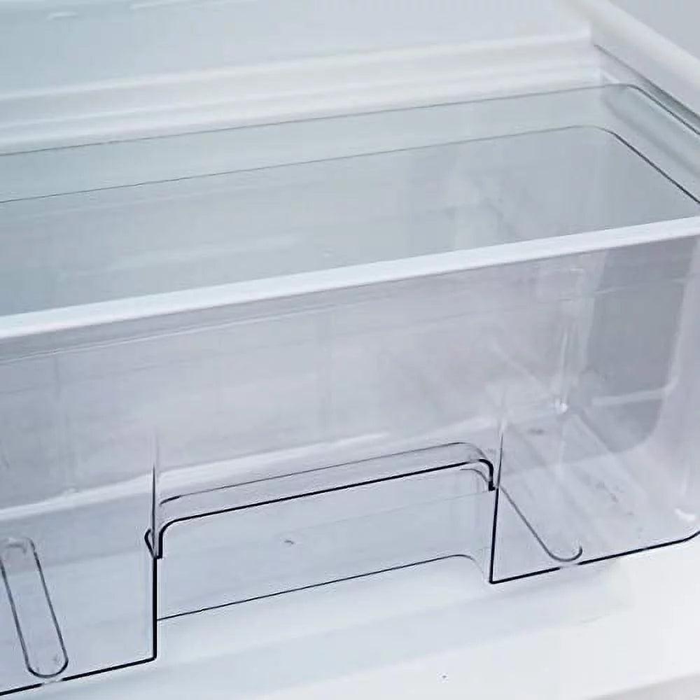 7.5 Cu. Ft. Red Top Freezer Refrigerator T8313