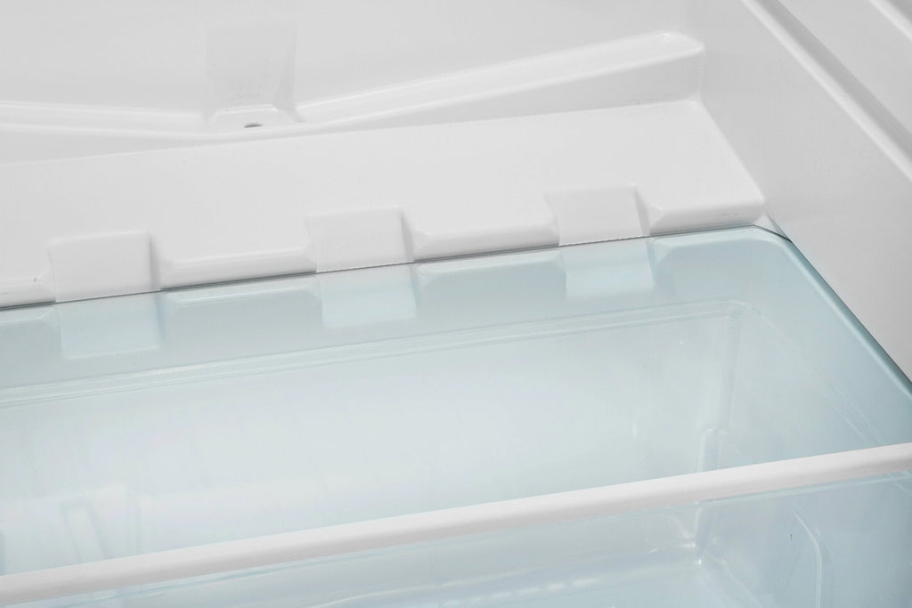 7.3 Cubic Feet 2 Door White Refrigerator I104