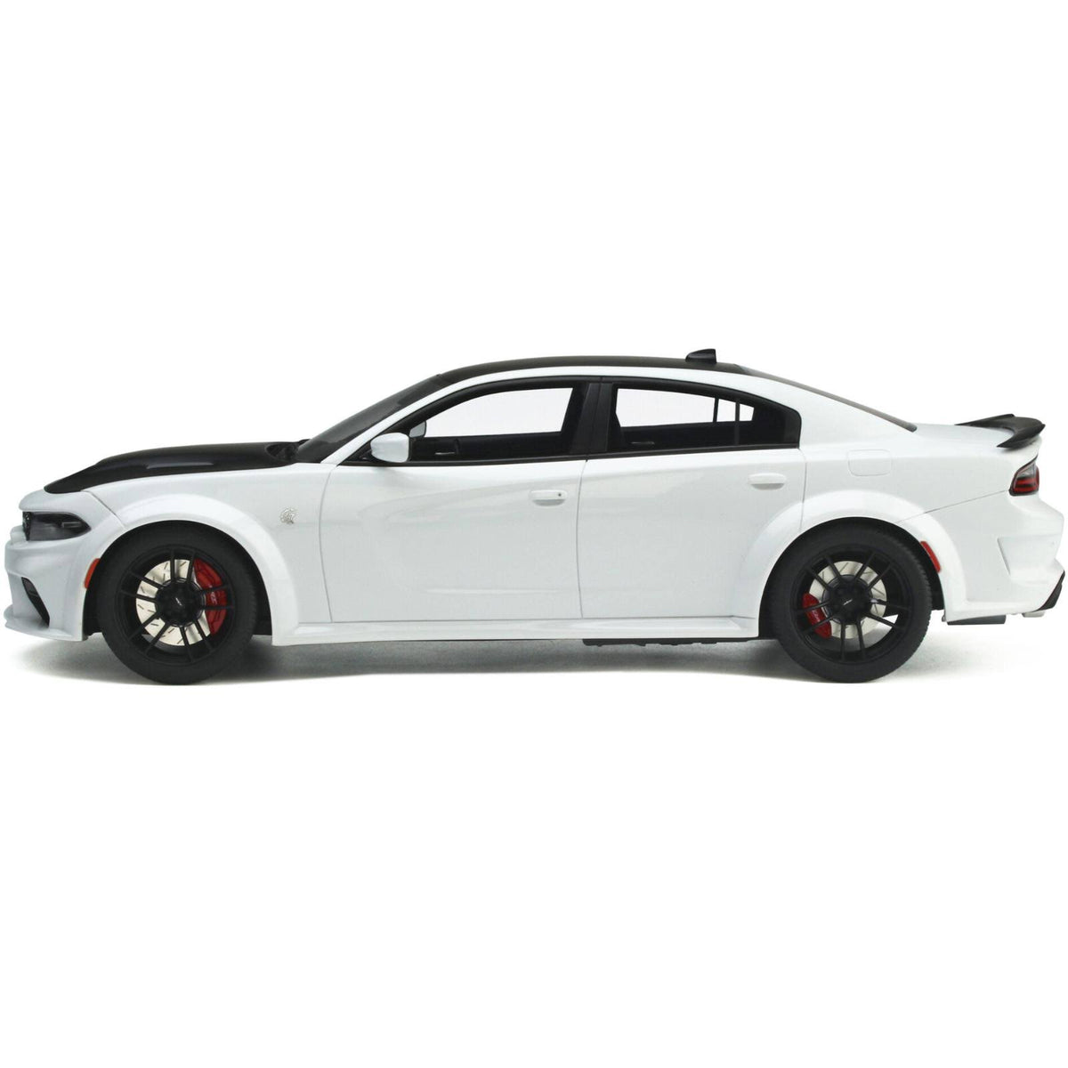 White 1/18 Dodge Charger SRT L561440