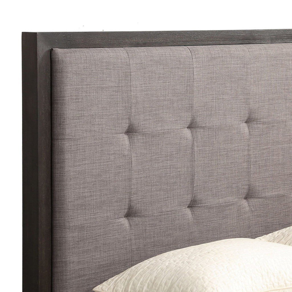 King Tufted Storage Panel Bed H9869